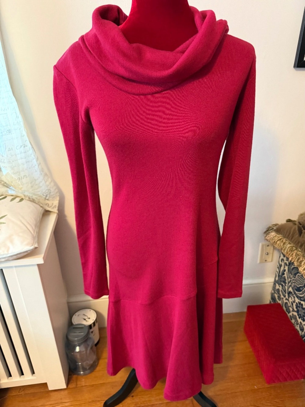 Banana Republic Wms Red Long Sleeve Dress size Med NWT